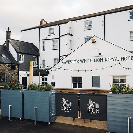 White Lion Royal Hotel 발라 외부 사진